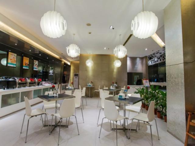 Jinjiang Inn Wuhan Jiangtan Nanjing Road Science Museum Εξωτερικό φωτογραφία